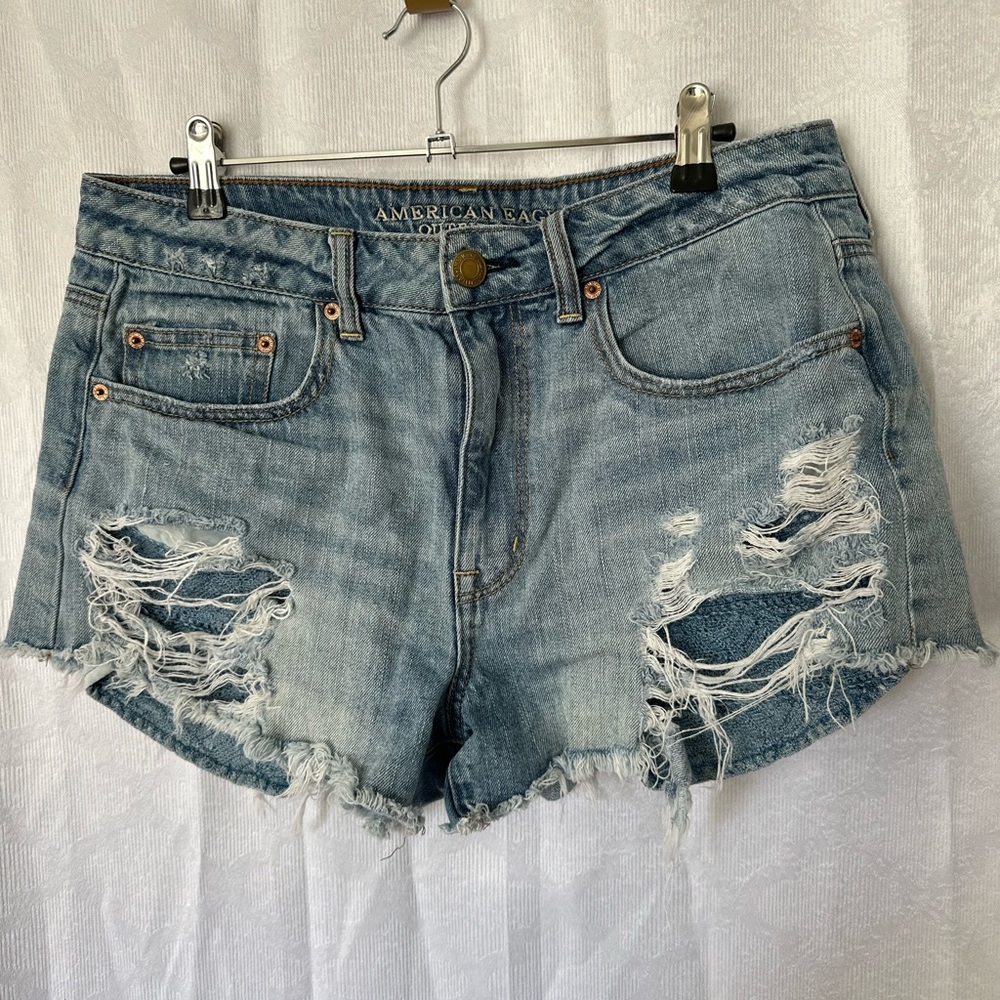 American Eagle Outfitters Blue Distressed Jean Shorts